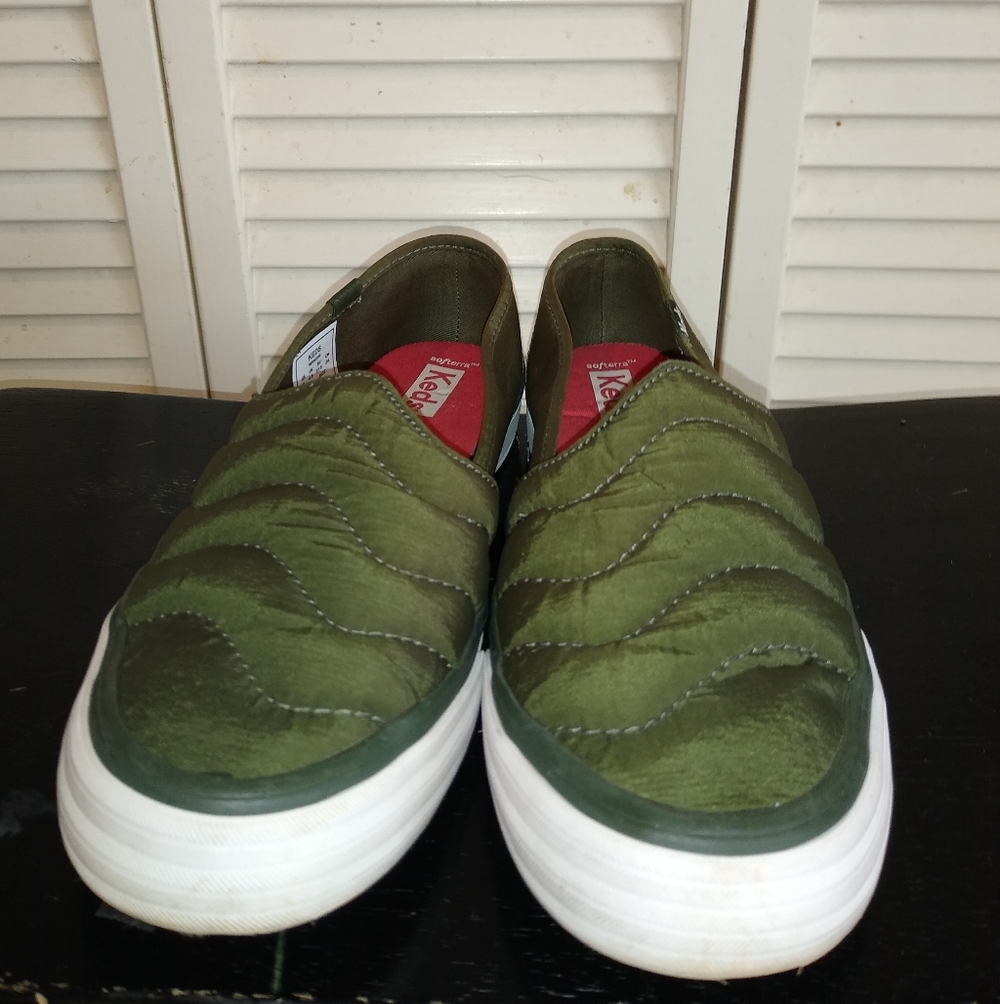 Keds Olive Green Quilted Slip-On Sneakers Size 7 Softerra Comfort - Picture 2 of 9